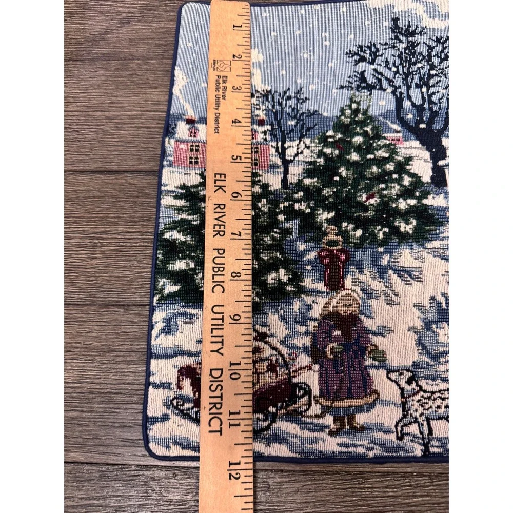 Vintage Set of 4 Christmas Winter Village Scene Tapestry‎ Placemats Blue Trim